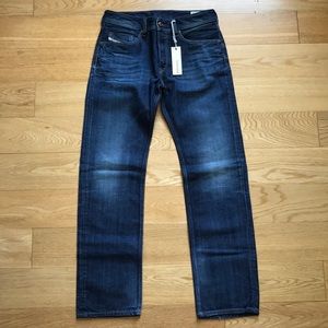 Never worn NWT Men’s ‘WAYKEE’ DIESEL 5-Pocket!